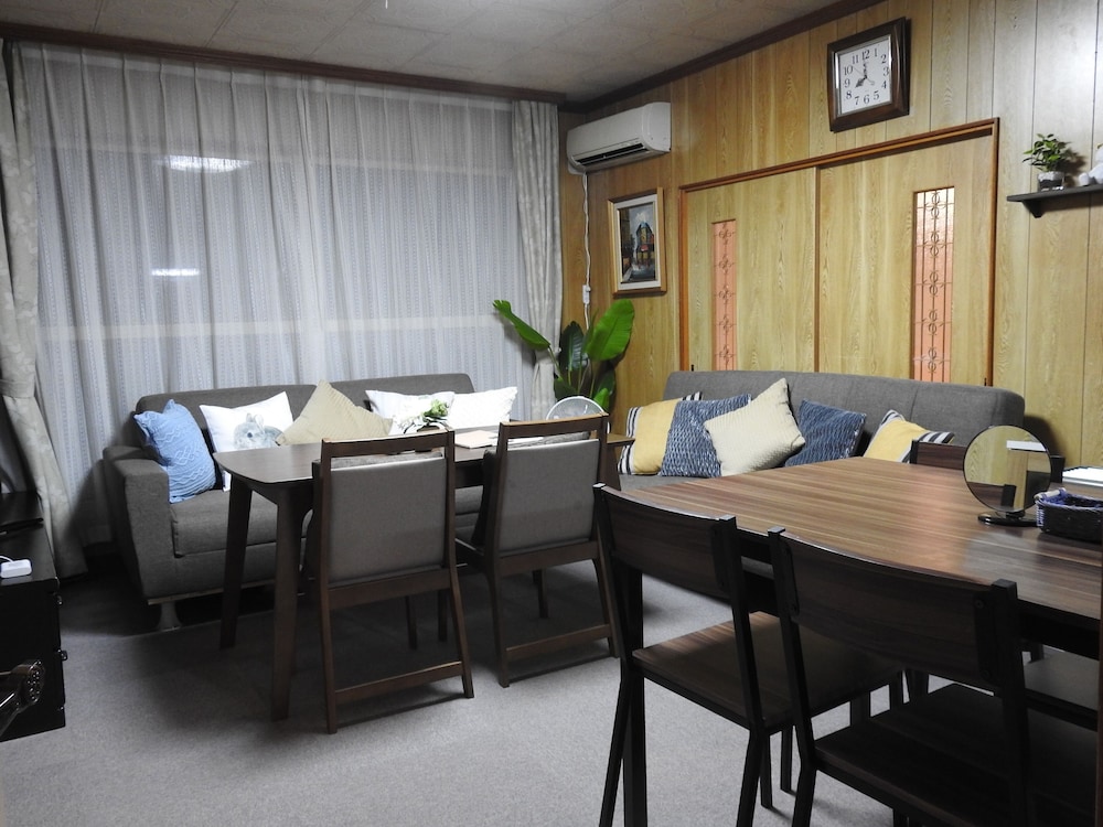 ASAHIKAWA BIG HOUSE 10 PEOPLE 旭川