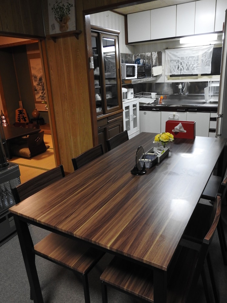 ASAHIKAWA BIG HOUSE 10 PEOPLE 旭川