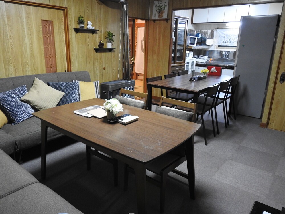 ASAHIKAWA BIG HOUSE 10 PEOPLE 旭川