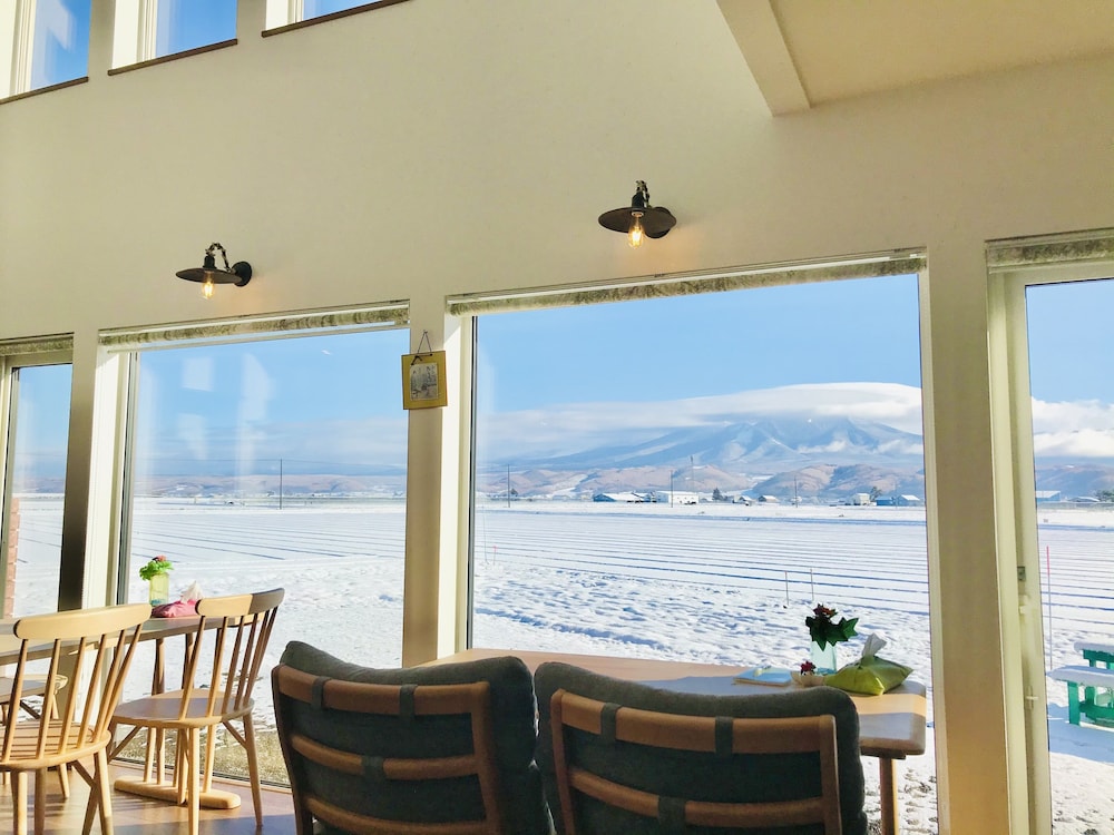 B&B PLUS + SHOOTING STAR 旭川