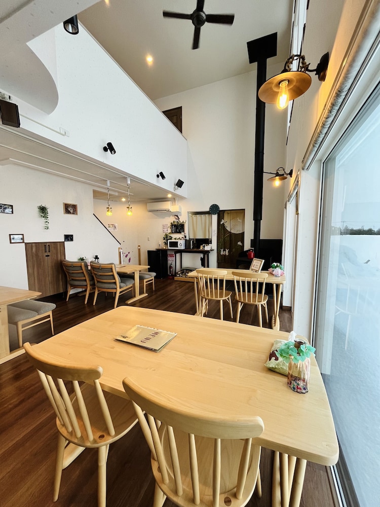 B&B PLUS + SHOOTING STAR 旭川