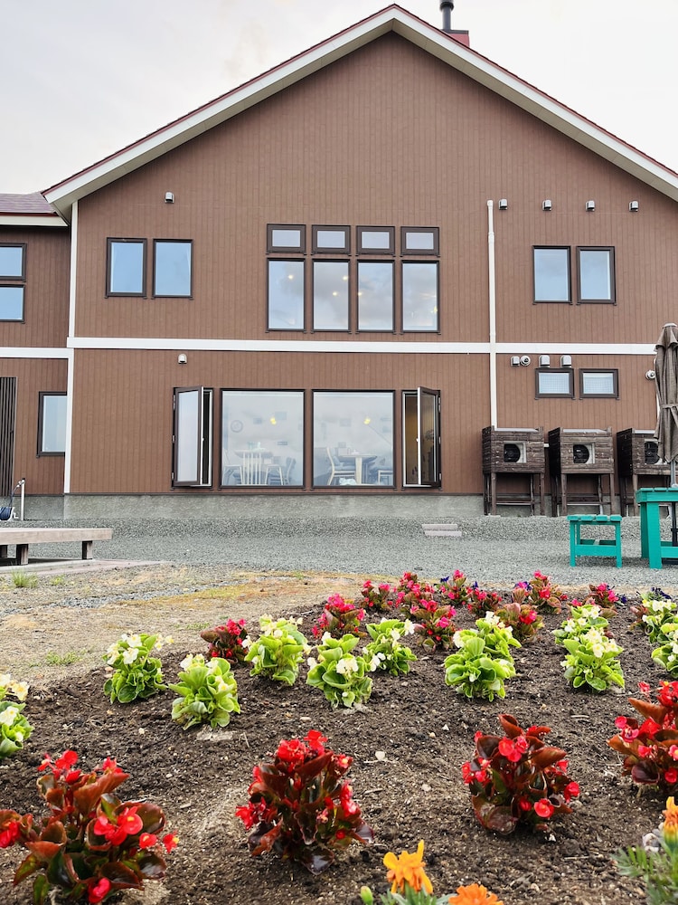 B&B PLUS + SHOOTING STAR 旭川