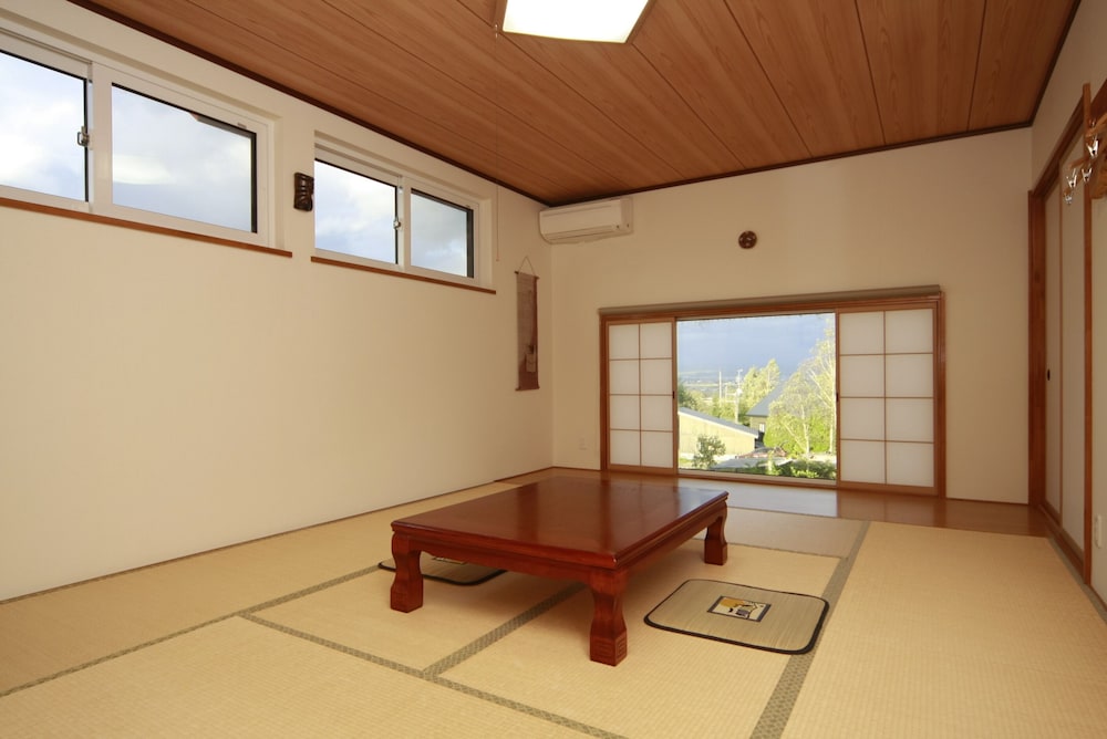 富良野 ペンション｢あしたや｣ 旭川