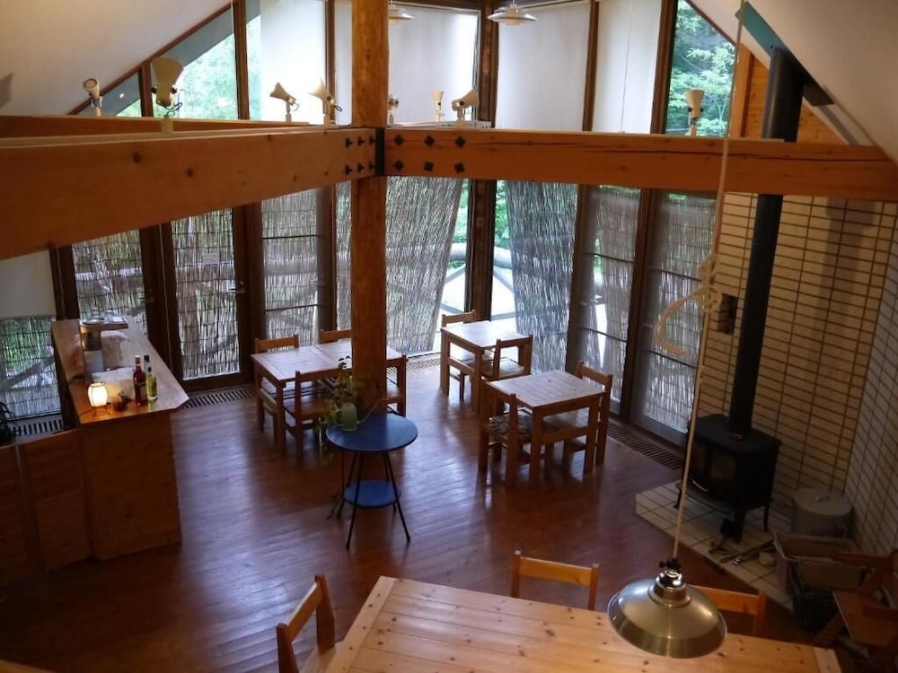 ペンション グスベリー 旭川