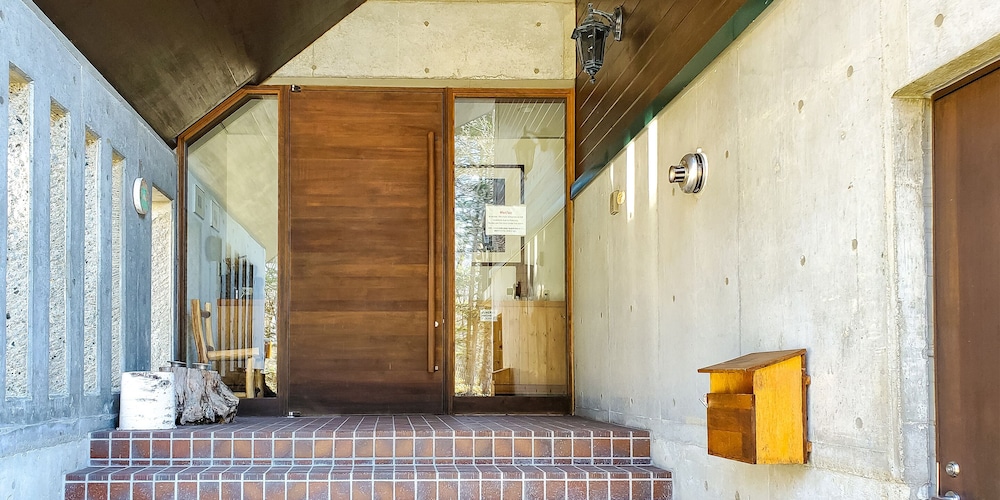 ペンション グスベリー 旭川