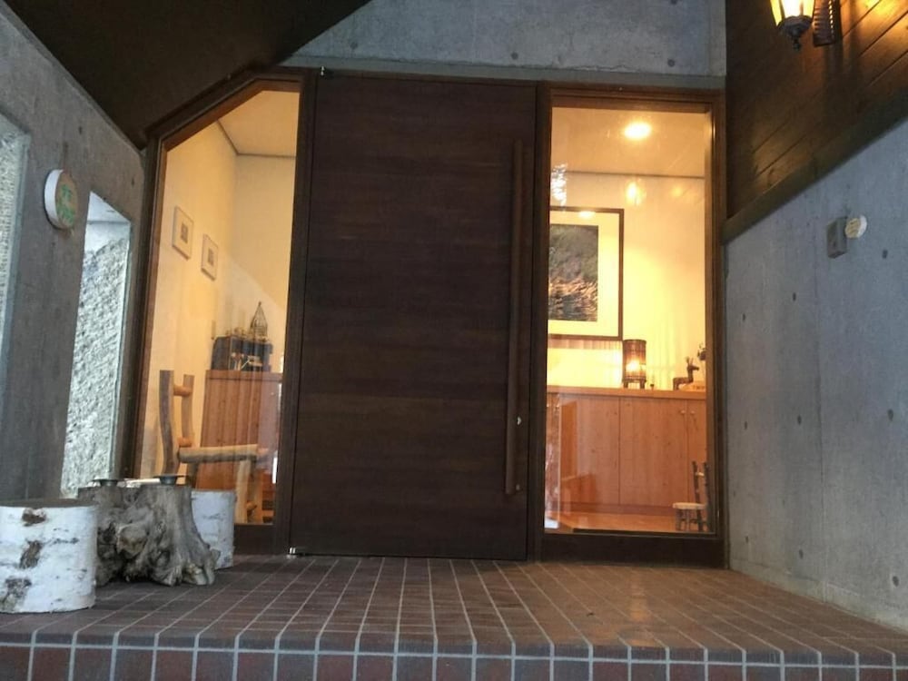 ペンション グスベリー 旭川