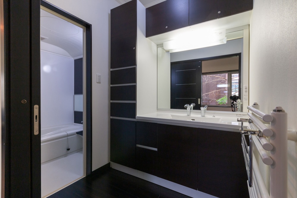 SHOCHIKUBAI BY H2 LIFE 旭川