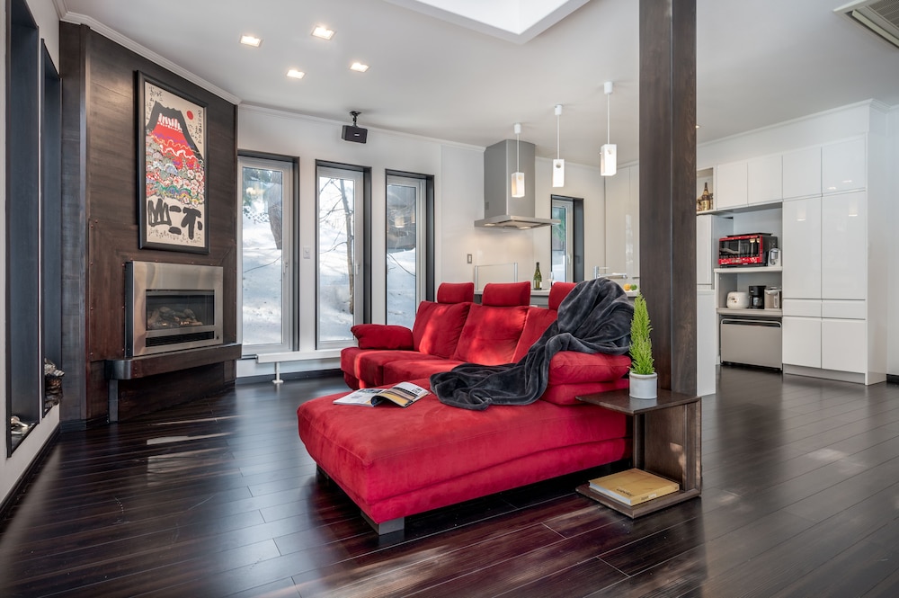 SHOCHIKUBAI BY H2 LIFE 旭川