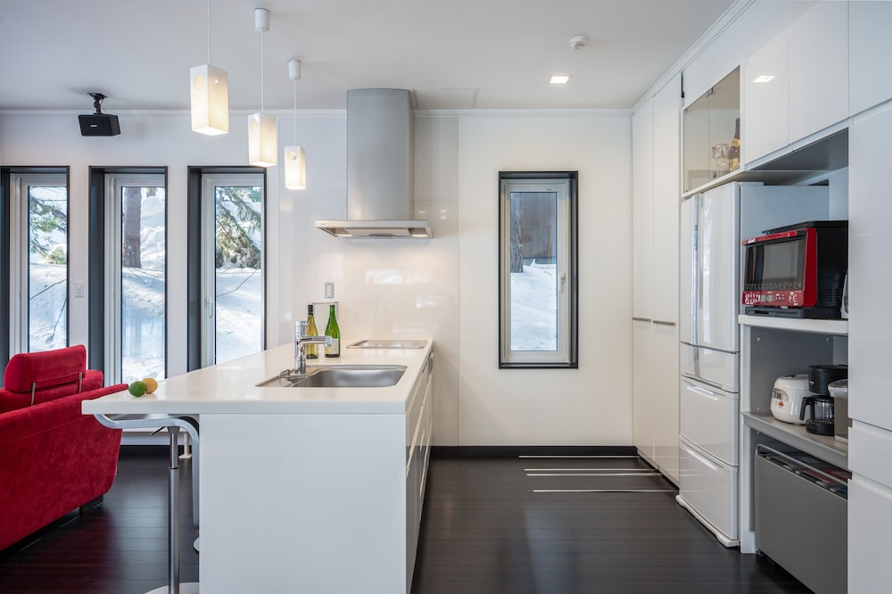 SHOCHIKUBAI BY H2 LIFE 旭川