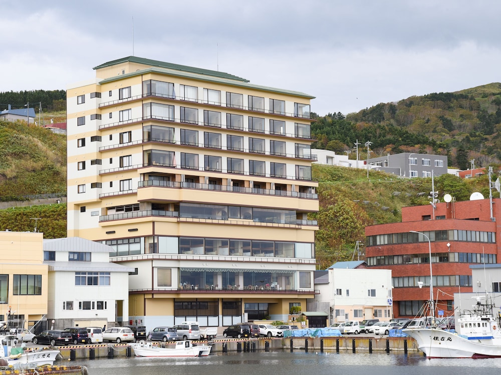 HANA REBUN 旭川
