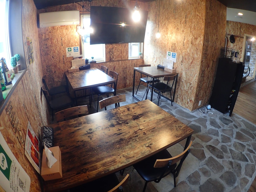 利尻島ゲストハウスいちななにーいち 旭川