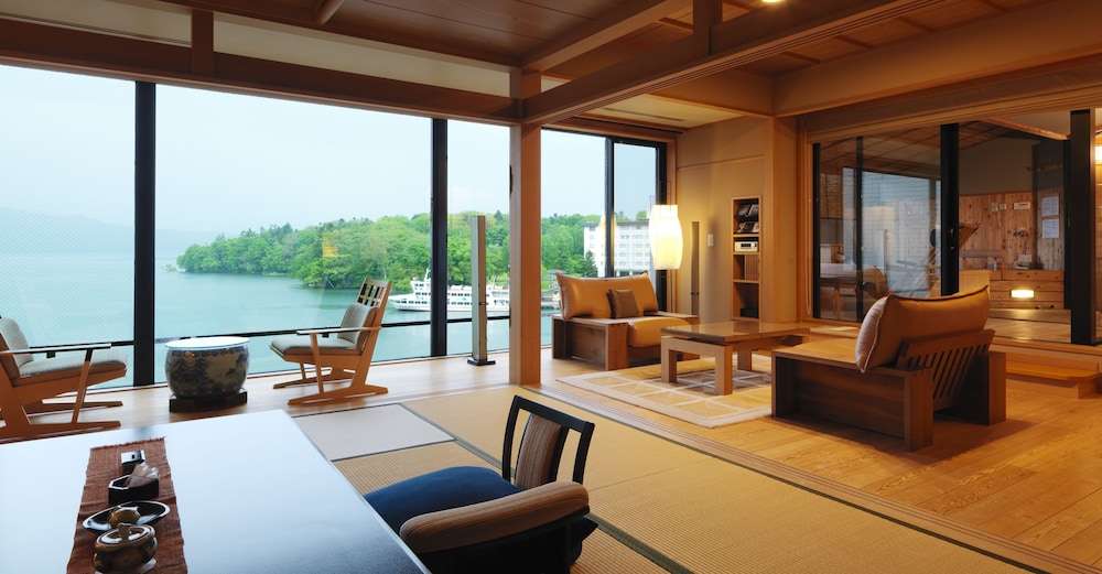 あかん鶴雅別荘 鄙の座 釧路