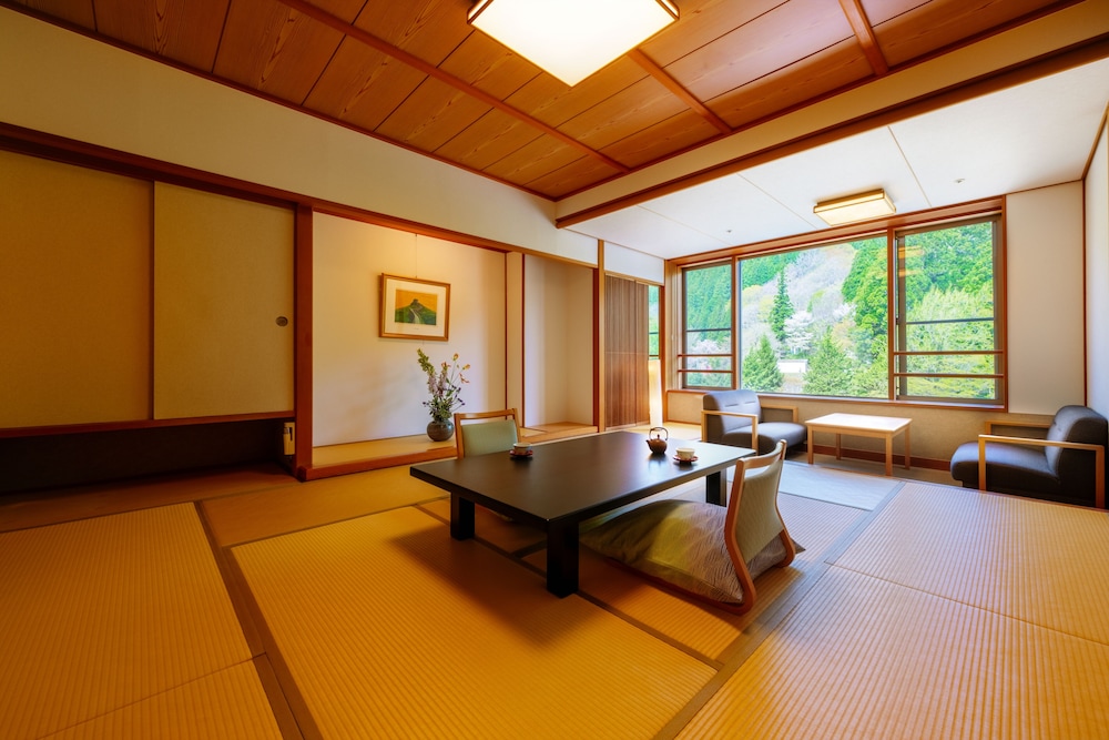 鶯宿温泉 長栄館 盛岡