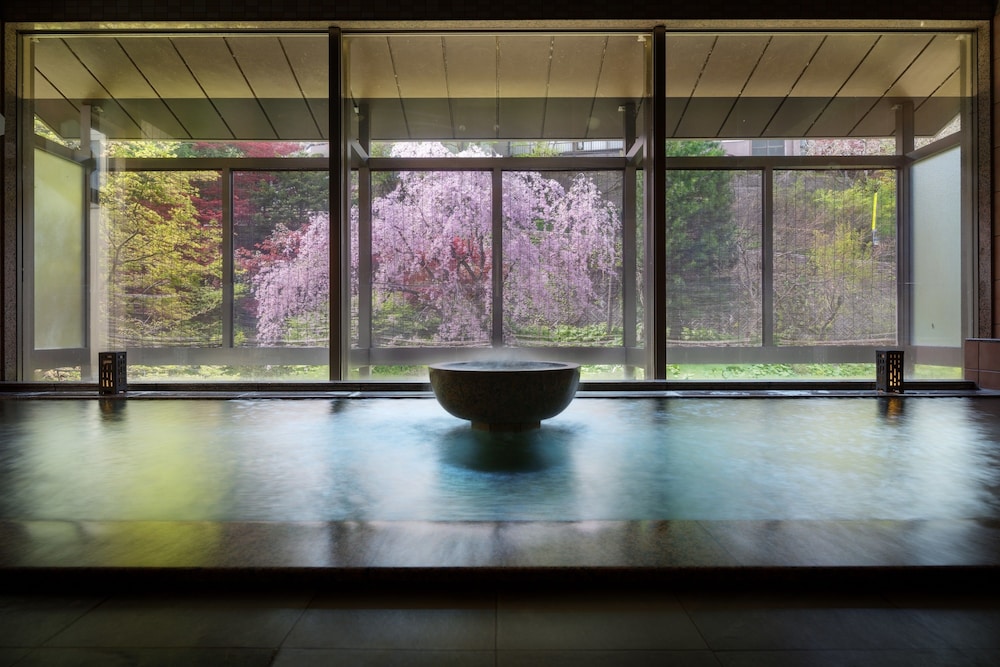 鶯宿温泉 長栄館 盛岡