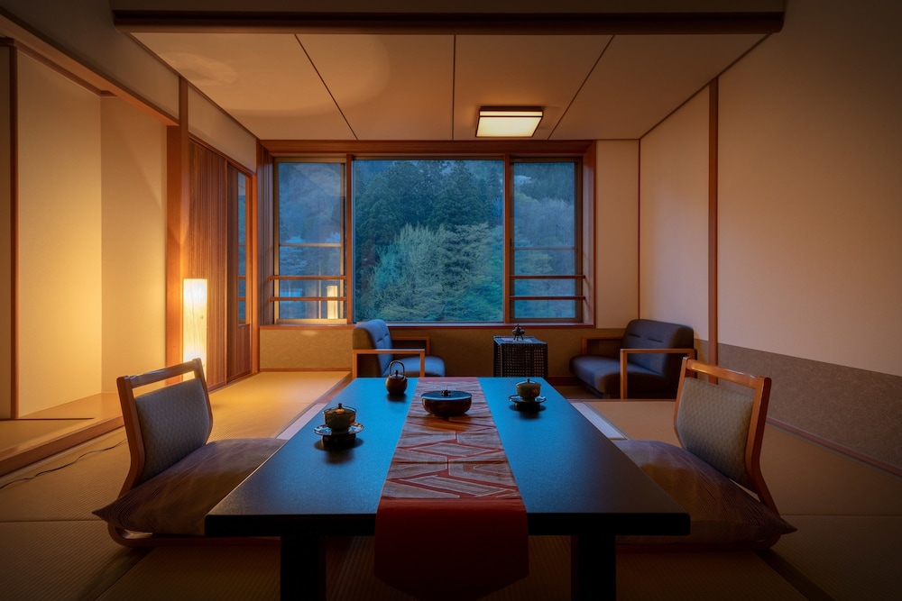 鶯宿温泉 長栄館 盛岡