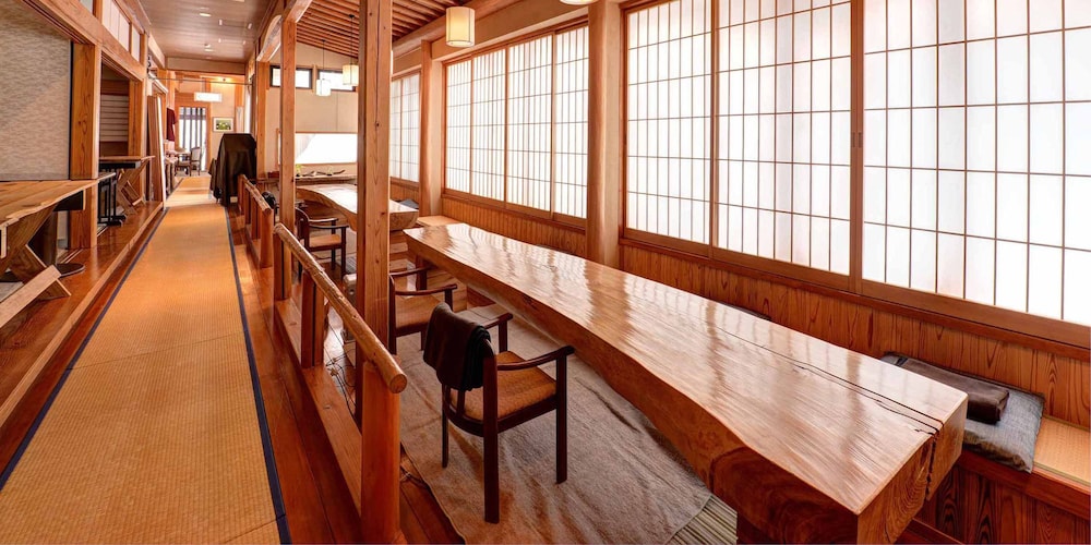 祭畤温泉 かみくら 盛岡