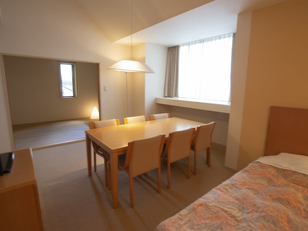 HOLIDAY INN RESORT ANA ホリデイインリゾート安比高原 IHG ホテル 盛岡
