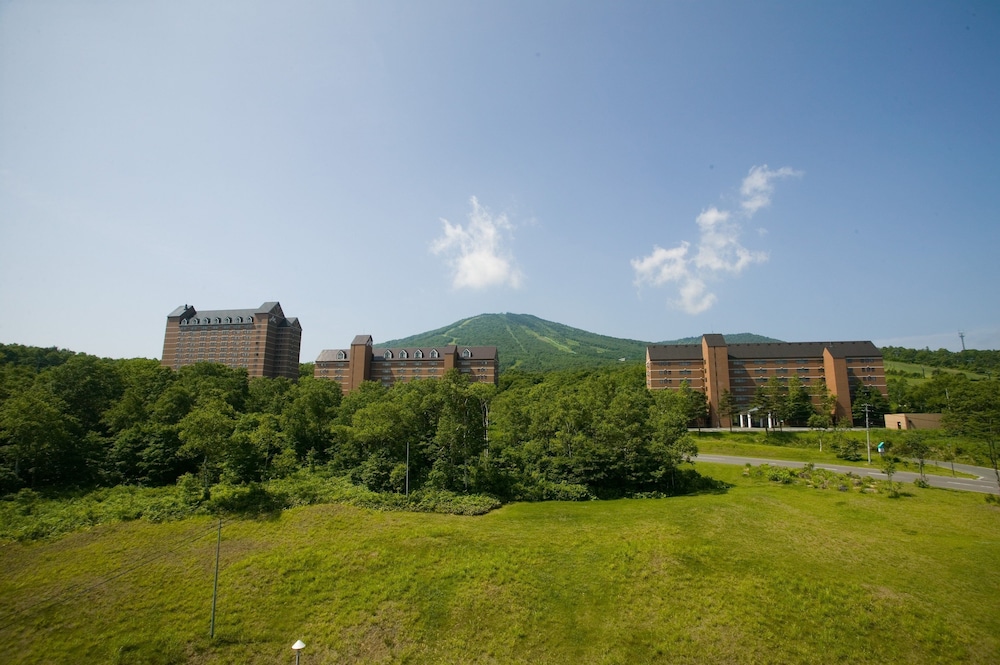 HOLIDAY INN RESORT ANA ホリデイインリゾート安比高原 IHG ホテル 盛岡