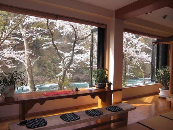 【３種の異なる泉質と四季の郷土料理】美人の湯　瀬美温泉 盛岡