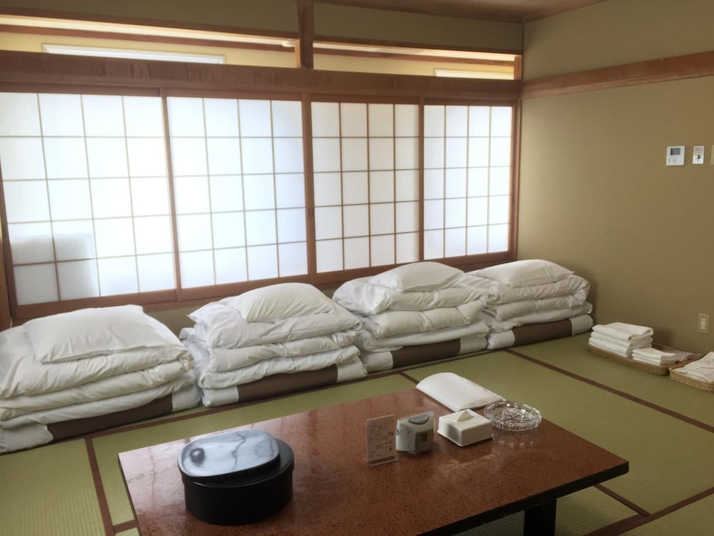 ホテルマツモトよろづや 松本・軽井沢