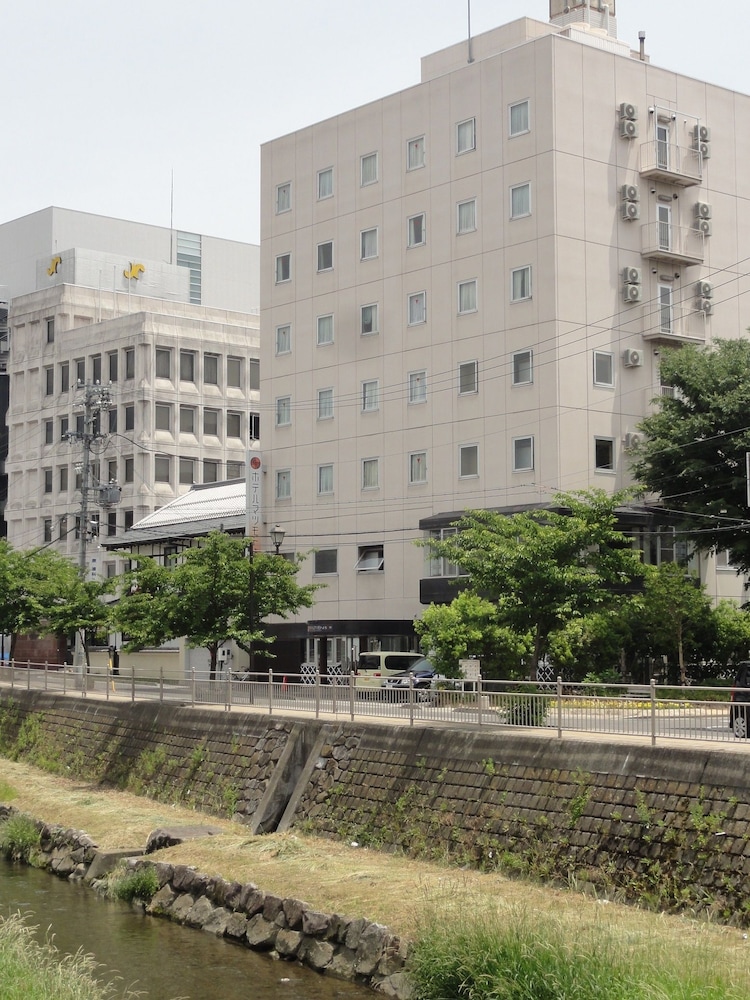 ホテルマツモトよろづや 松本・軽井沢