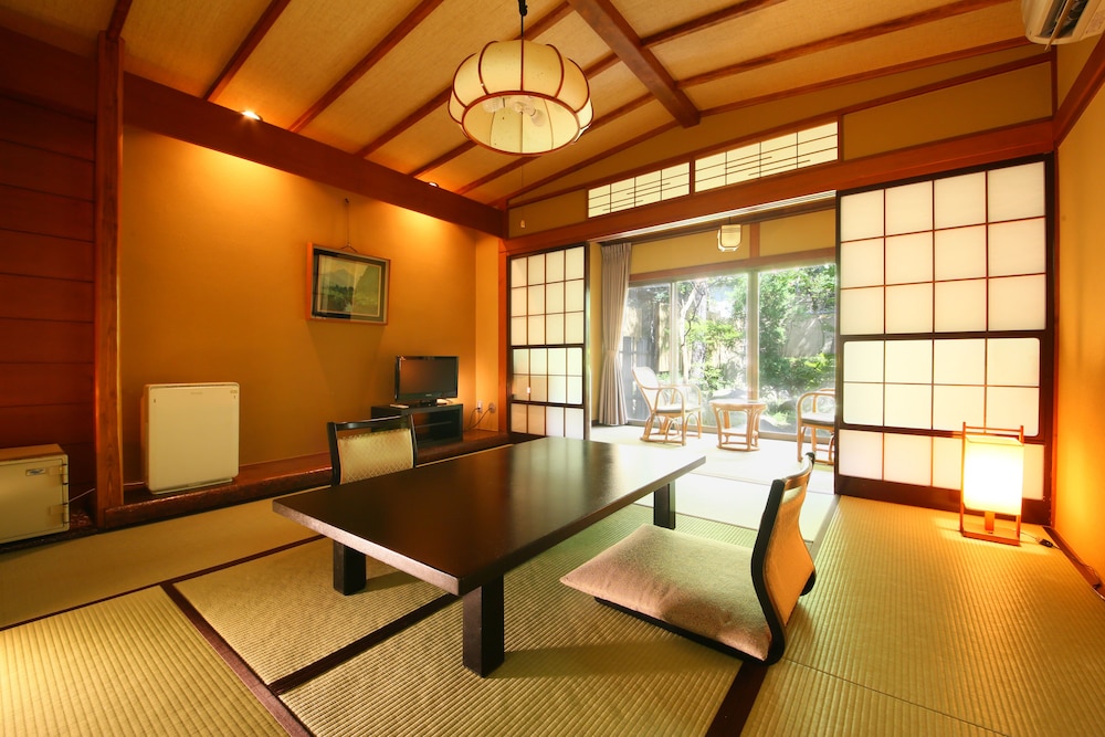 湯宿 和泉屋善兵衛 松本・軽井沢