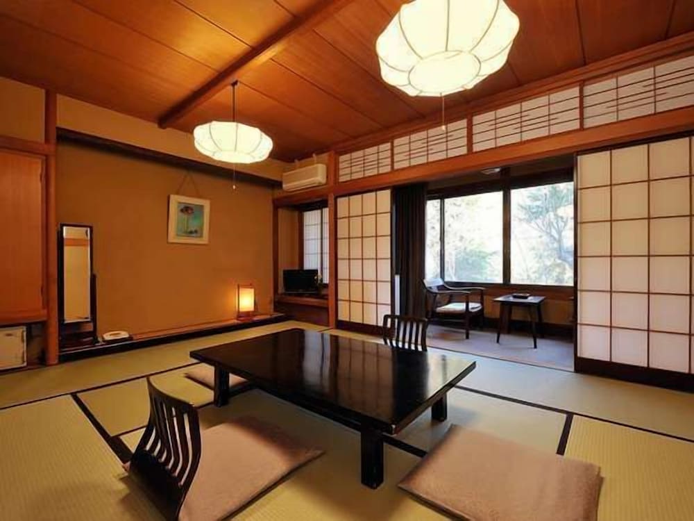 湯宿 和泉屋善兵衛 松本・軽井沢