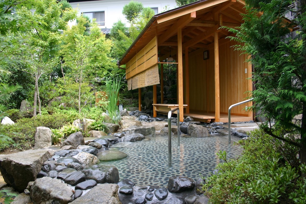 湯宿 和泉屋善兵衛 松本・軽井沢