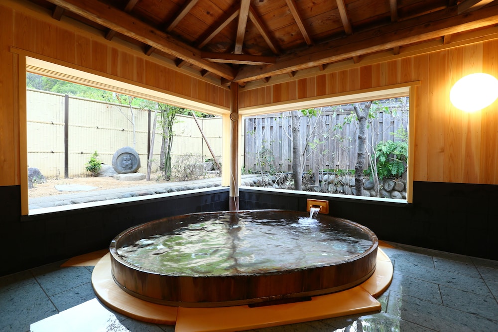 湯宿 和泉屋善兵衛 松本・軽井沢