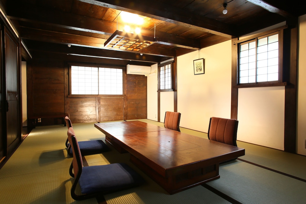 湯宿 和泉屋善兵衛 松本・軽井沢