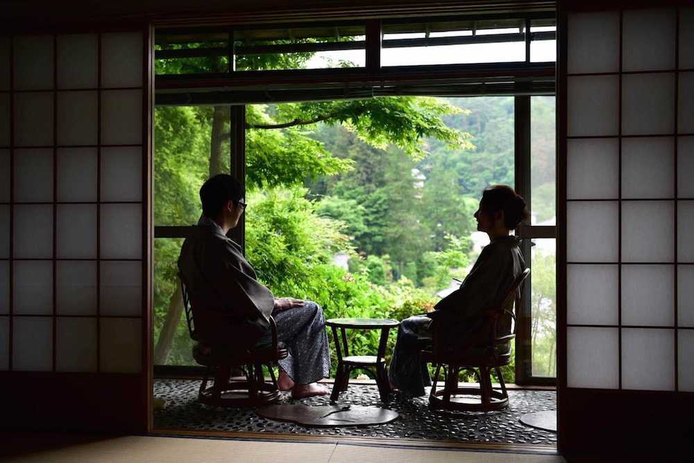 緑屋吉右衛門 松本・軽井沢