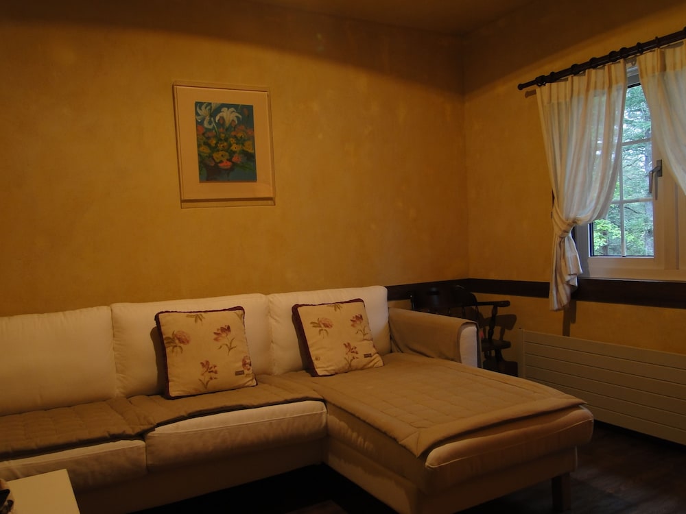 ノマの森 BED&BREAKFAST 松本・軽井沢