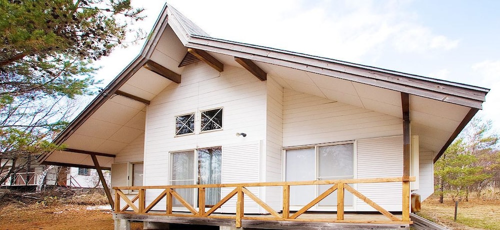 IZUMIGO. AMBIENT TATESHINA COTTAGE 松本・軽井沢