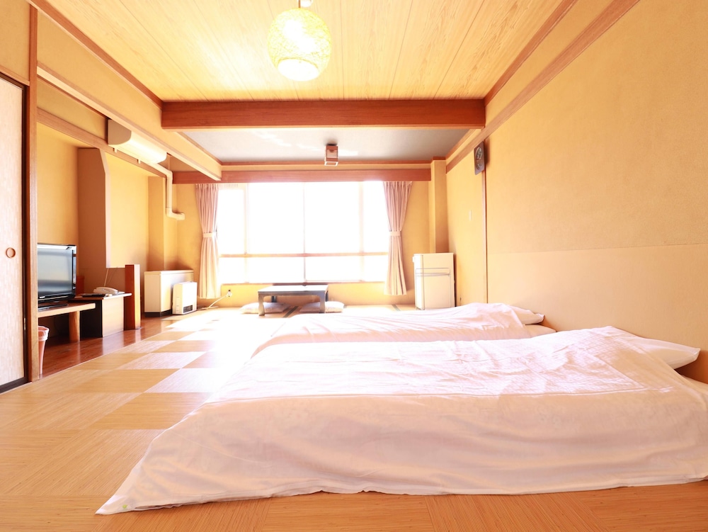 HOTEL&RESORT 山の内ヒルズ 松本・軽井沢