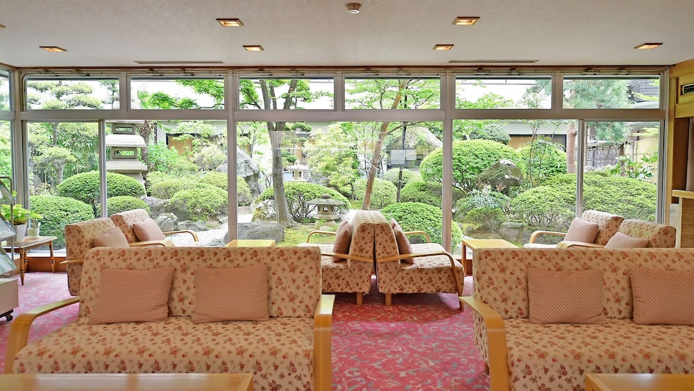 ホテル圓山荘 松本・軽井沢