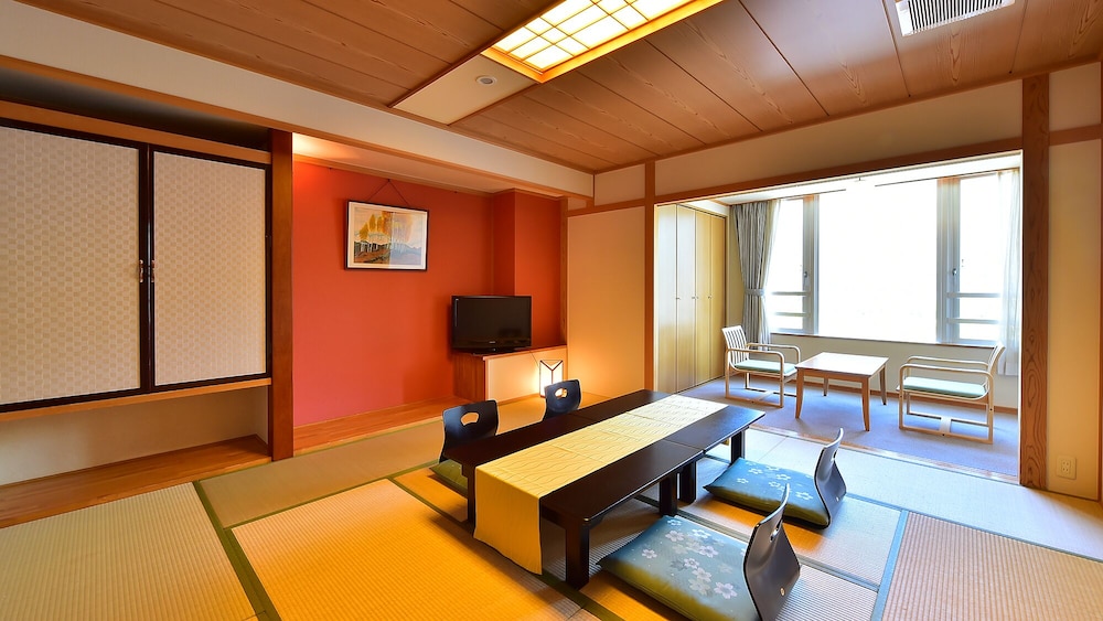 ホテル圓山荘 松本・軽井沢