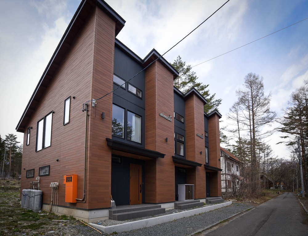 NEVERLAND HAKUBA 松本・軽井沢
