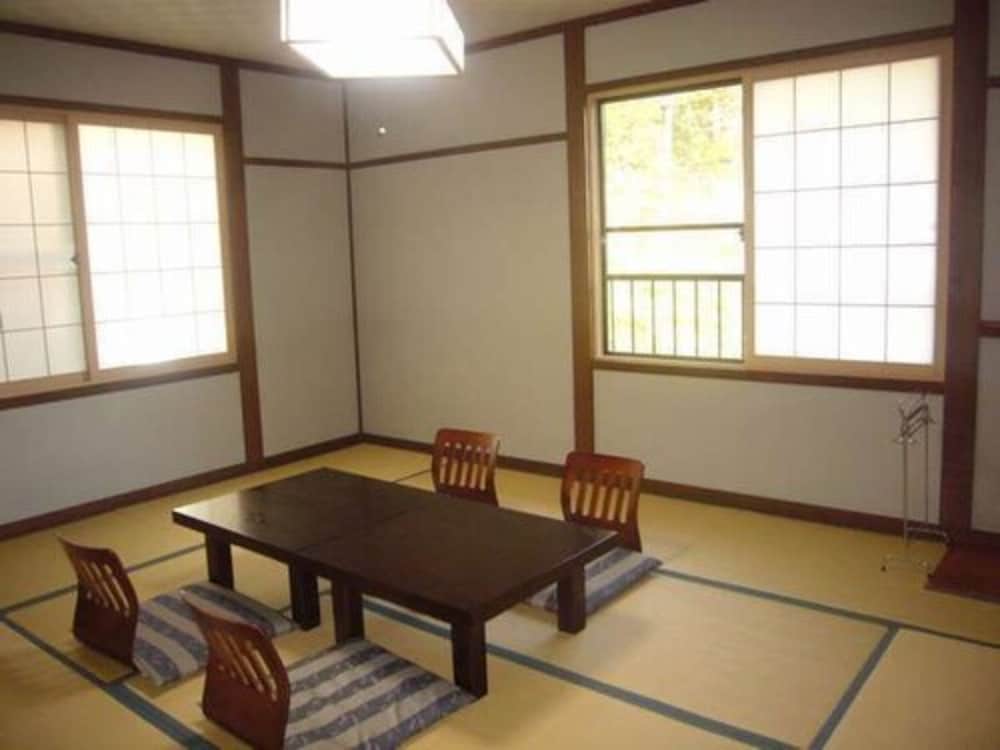 ペンション ポエティカル 松本・軽井沢