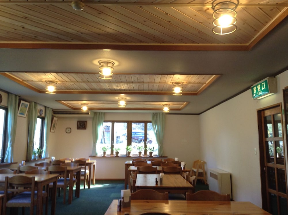 ペンションタネンホッフ 松本・軽井沢