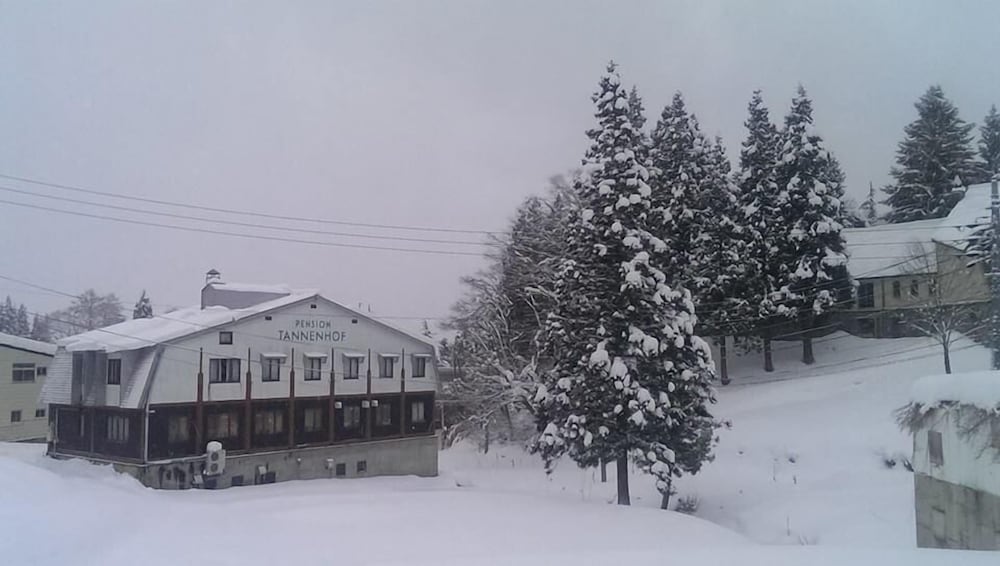 ペンションタネンホッフ 松本・軽井沢