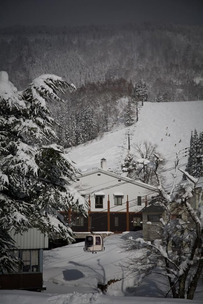 ペンションタネンホッフ 松本・軽井沢