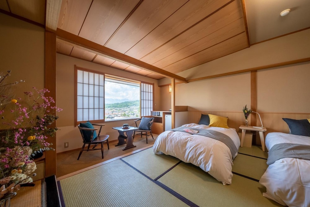 ONSEN HOTEL OMOTO 松本・軽井沢