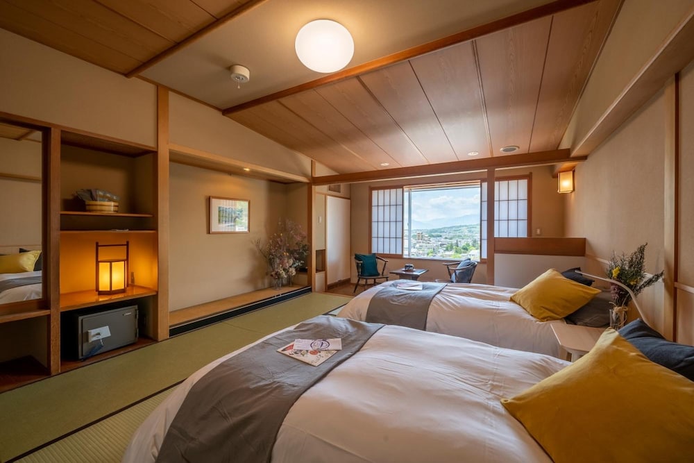 ONSEN HOTEL OMOTO 松本・軽井沢