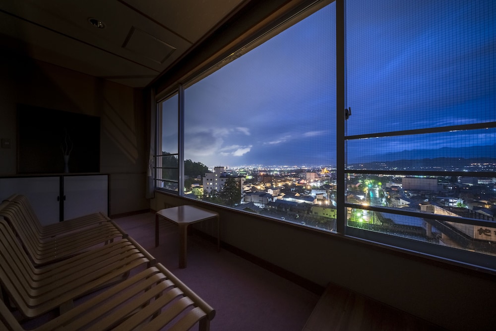 ONSEN HOTEL OMOTO 松本・軽井沢