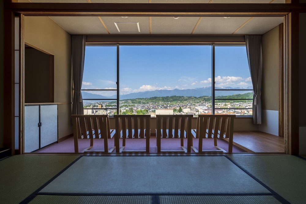 ONSEN HOTEL OMOTO 松本・軽井沢