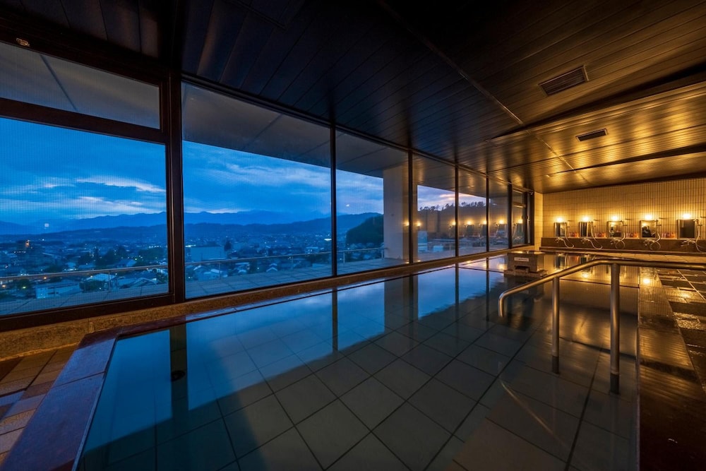 ONSEN HOTEL OMOTO 松本・軽井沢