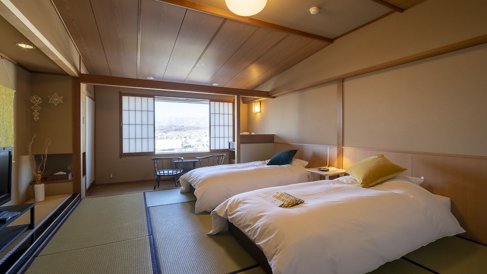 ONSEN HOTEL OMOTO 松本・軽井沢
