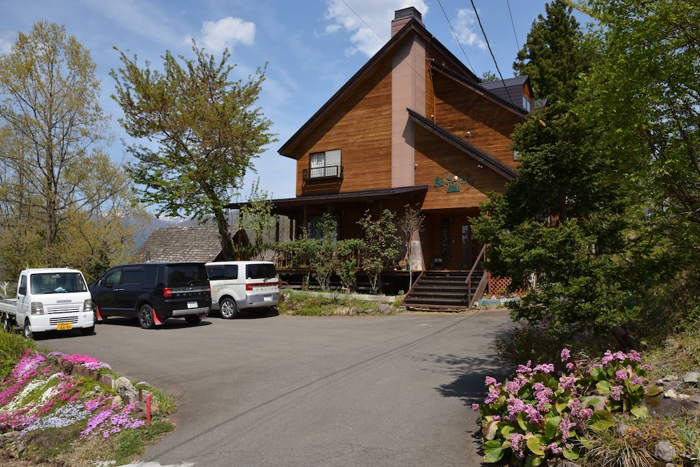 ペンション 紙ふうせん 松本・軽井沢