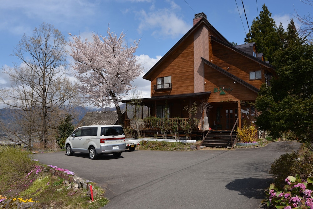 ペンション 紙ふうせん 松本・軽井沢