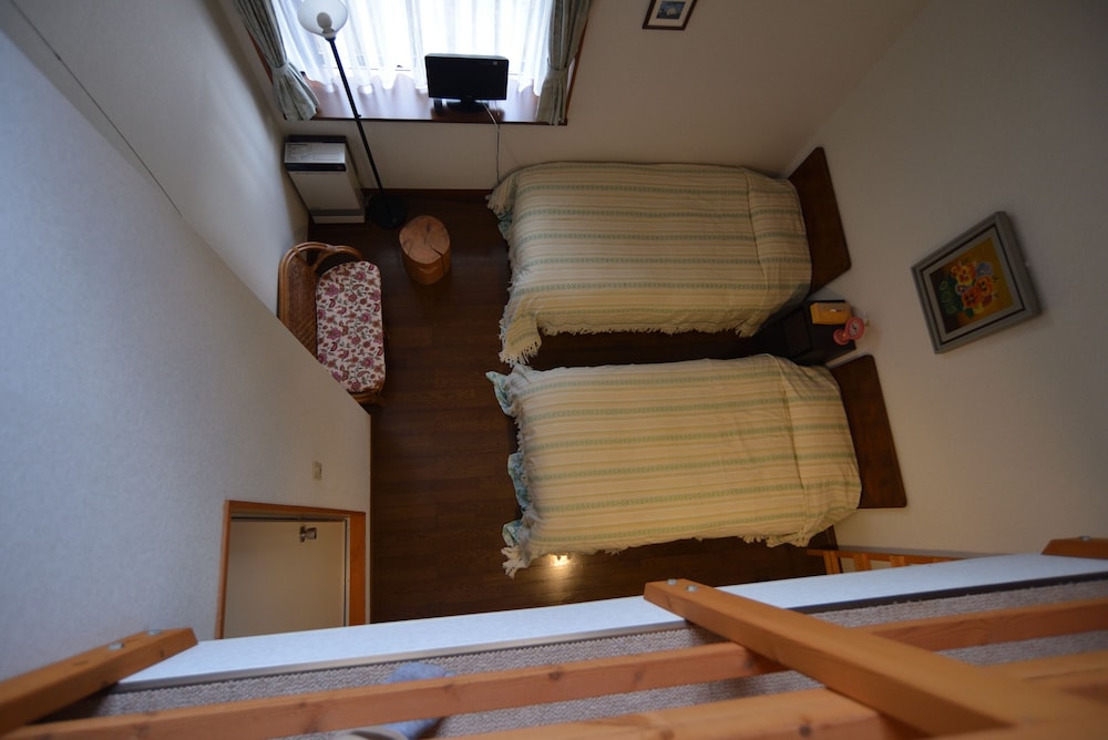 ペンション 紙ふうせん 松本・軽井沢